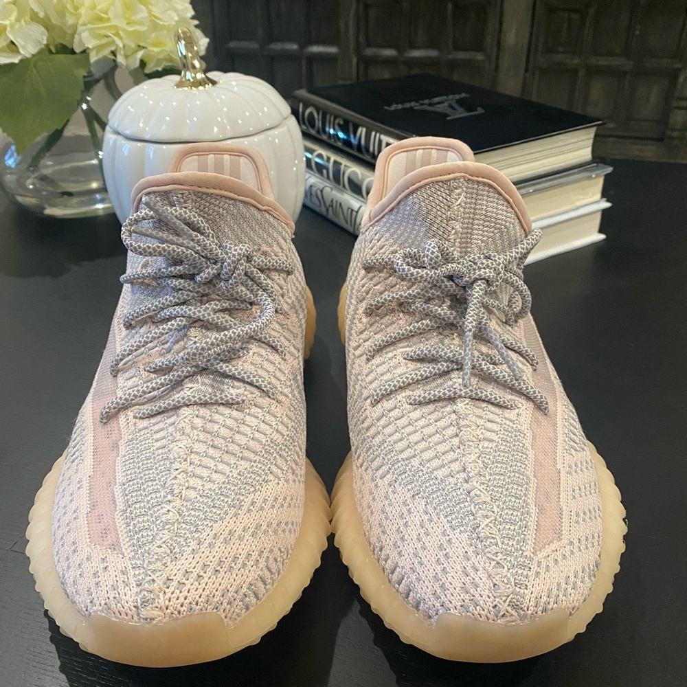 Yeezy Boost 350 V2 in “Synth”